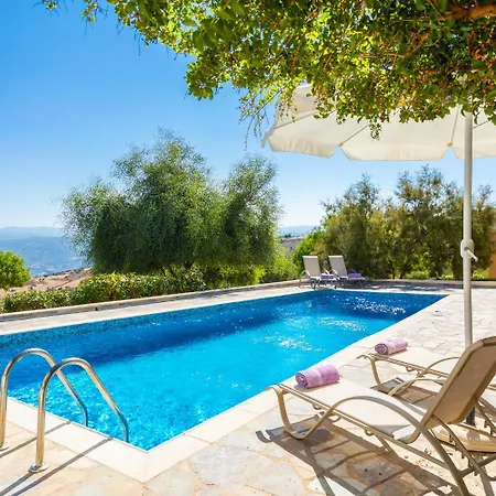 Villa Panorama Tria *